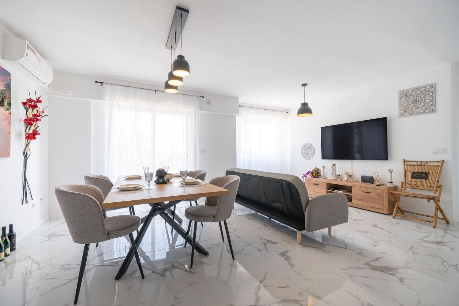 Apartment for sale in Punta Prima, Torrevieja, Alicante photo 2