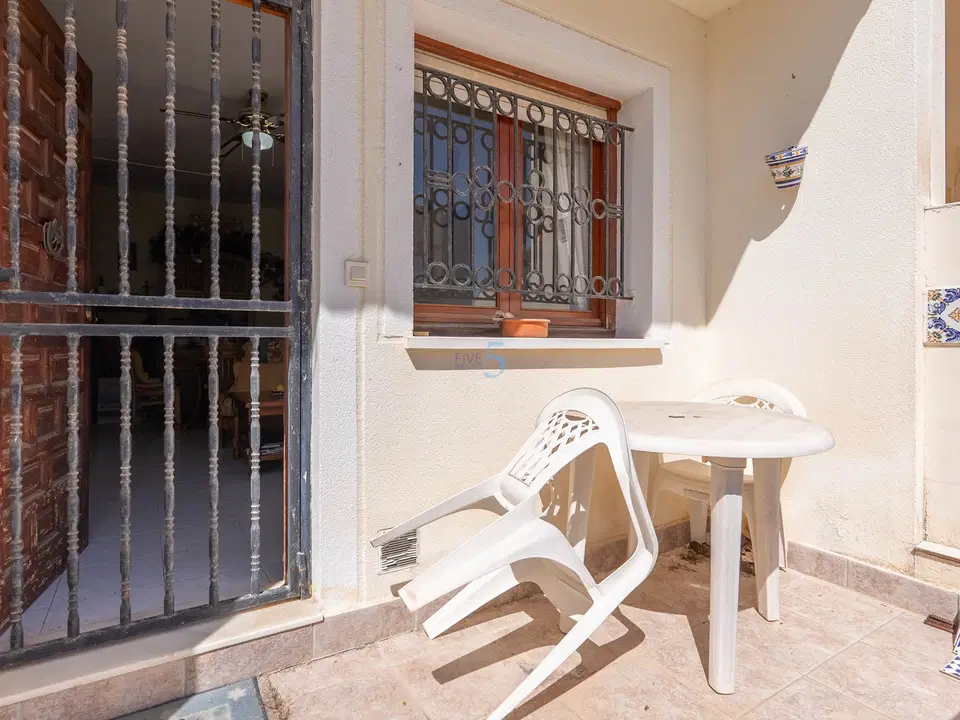 5 Real Estate photo 2