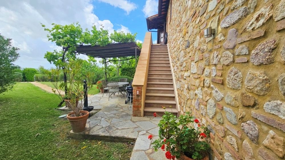 2 bedrooms apartment, 81 m² San Gimignano, Siena (province) photo 4