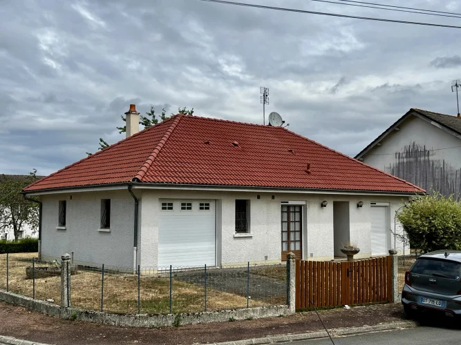Detached Two-Bedroom Bungalow on the Outskirts of Bellac