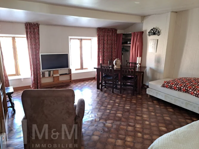 Large Village House of Approximately 150m², with a photo 4