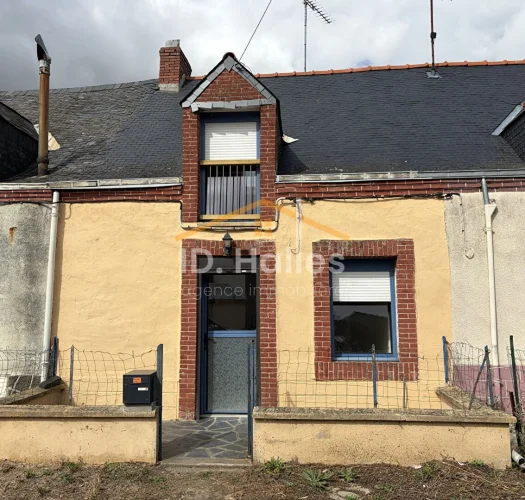 House for Sale in Renazé photo 5