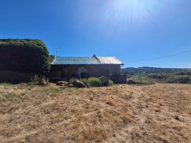 2 Bed House for Sale in Châteauneuf-la-Forêt photo 2