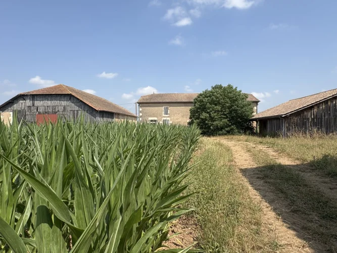 3 Bed House for Sale in Lafitte-Sur-Lot
