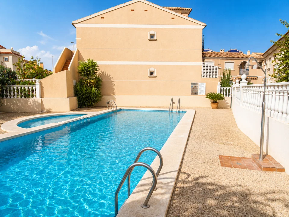 Town house in La Zenia, Alicante province photo 3