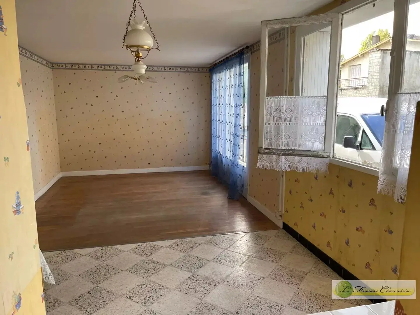House for sale in Saint-Fraigne — 2 bedrooms, 78 m² photo 3