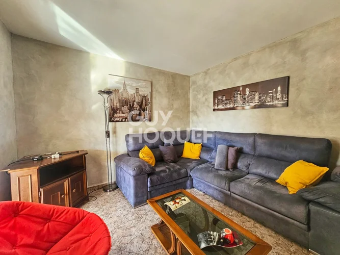Exclusive Guy Hoquet - 3-Bedroom Villa with Conservatory and Garage in Pépieux photo 3