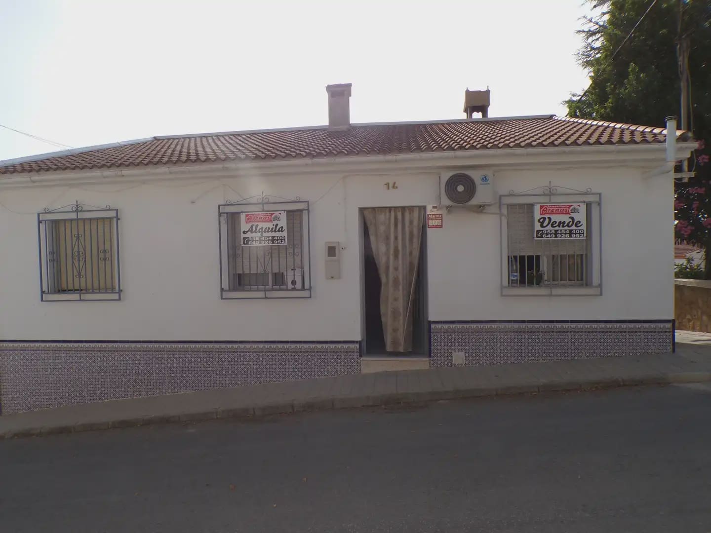Townhouse for sale in Puerto Lope, Moclín, Granada