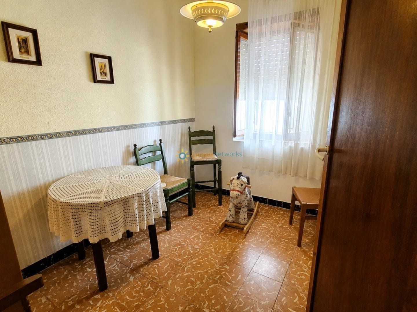 Townhouse for sale in Montaverner, Valencia photo 5
