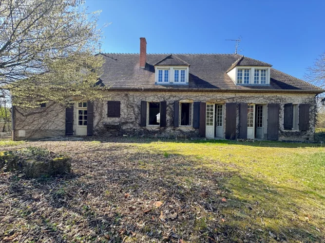Magnificent House with Character photo 2