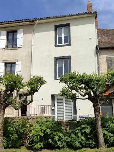 Renovated Townhouse