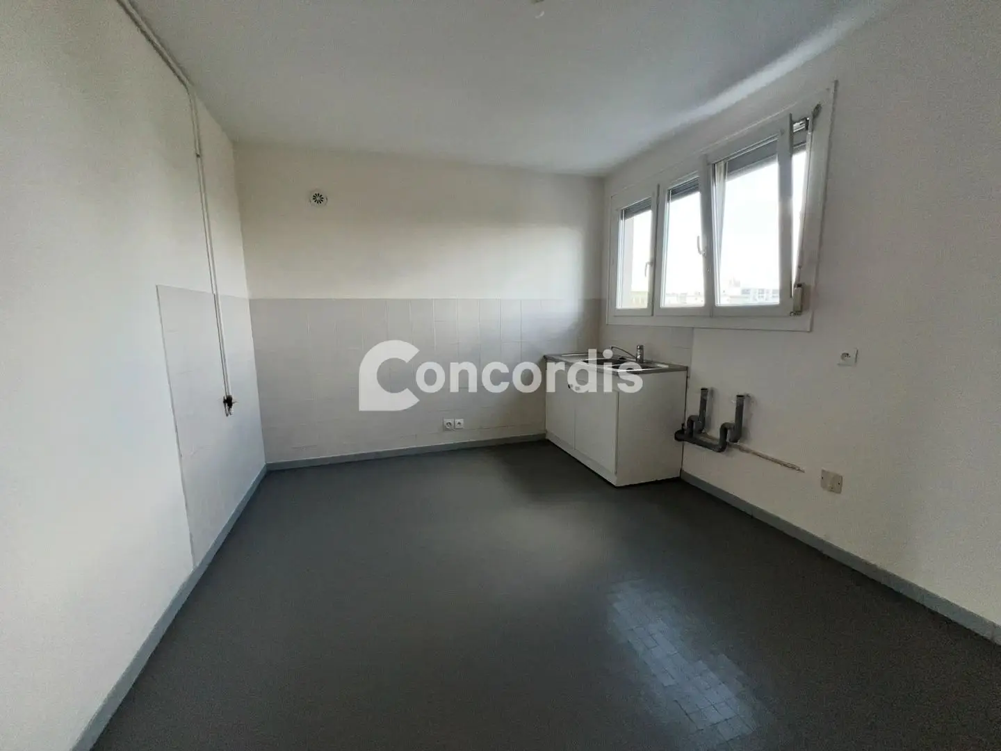 Apartment for sale in Vandœuvre-lès-Nancy — 2 bedrooms, 70 m² photo 4