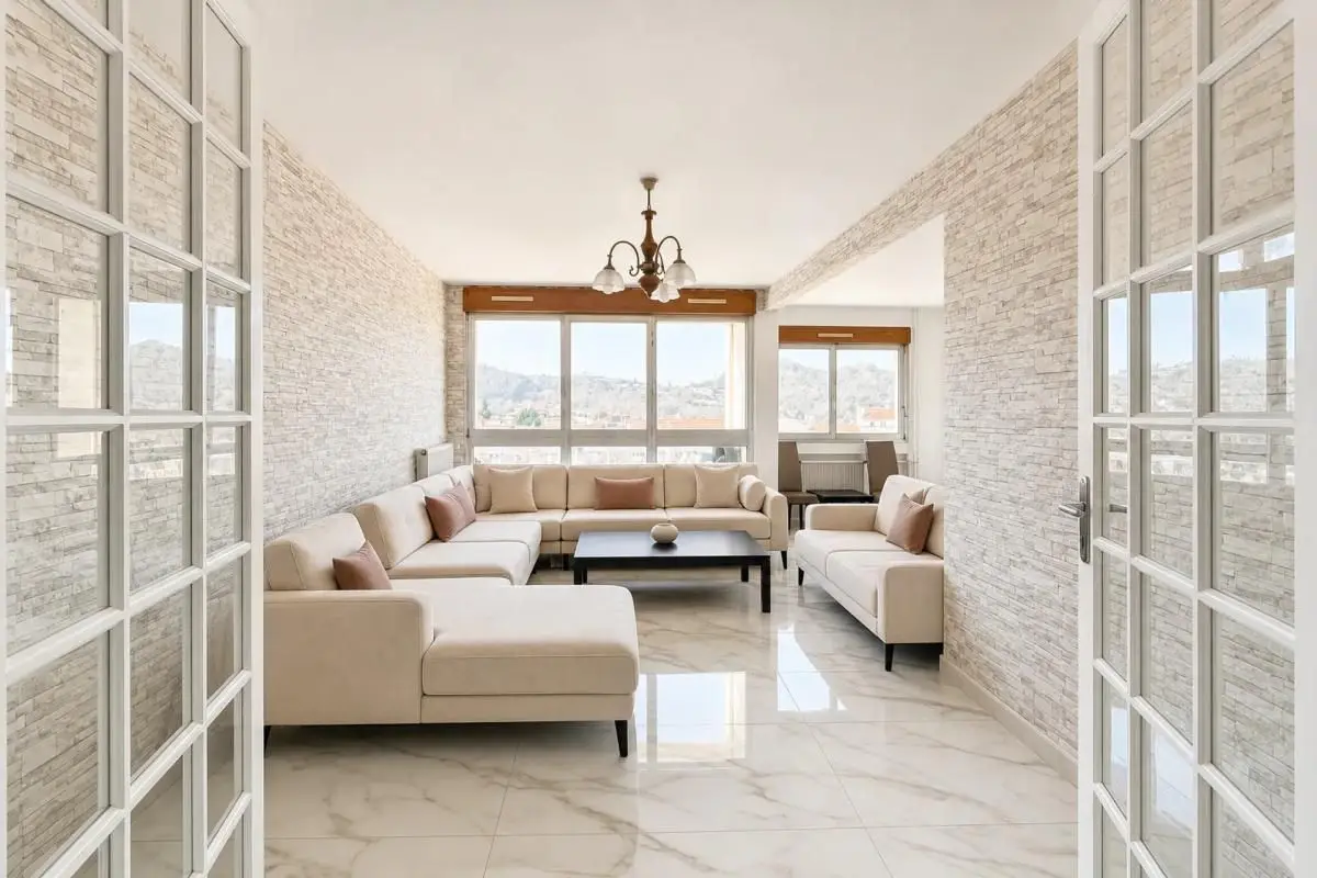 Apartment for sale in Saint Etienne — 2 bedrooms, 81 m²