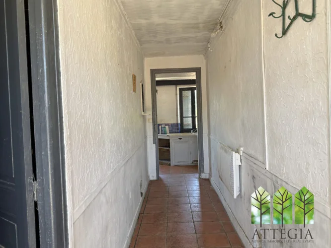 Character Stone Farmhouse with Barns and 1.5 Hectares of Land – Quiet Location Close to Bonnat photo 4