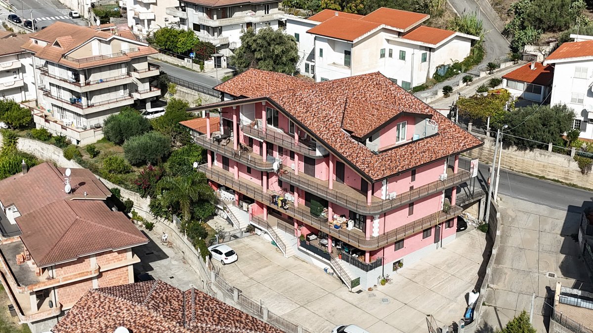 Property in Joppolo photo 2