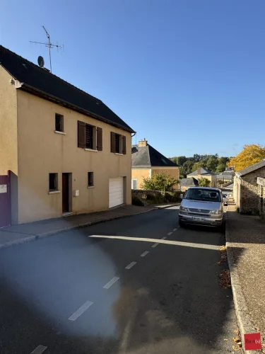 Town Center House in Perfect Condition photo 3
