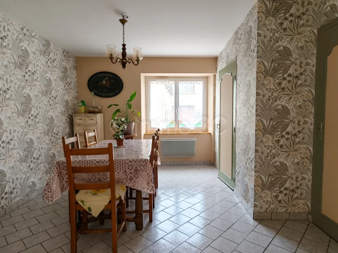 Two Renovated Stone Town Houses with Outbuildings and Garden photo 5