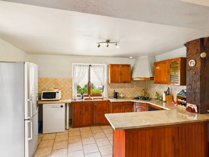 Charming Village House with Attached Barn and Garden photo 4