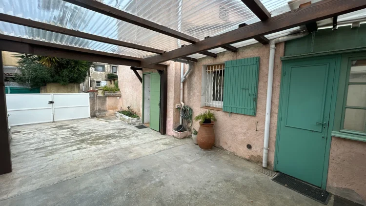 House in Six Fours Les Plages, 3 Rooms, 62.25 m²