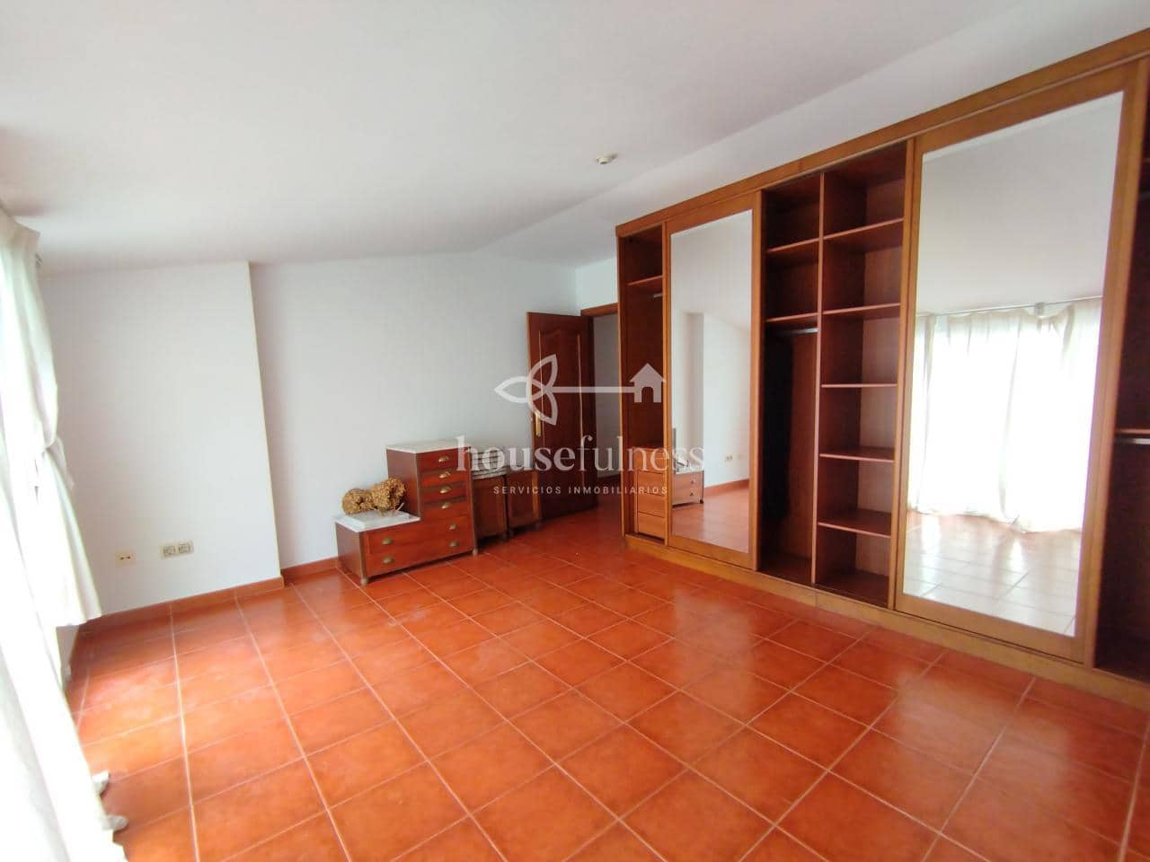 Flat for sale in Ares, A Coruña photo 4