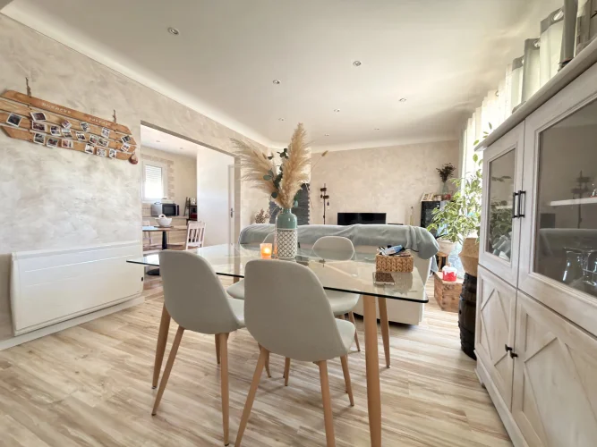 Superb Renovated Single-Storey Home with Enclosed Garden and Large Basement, Close to Ruffec photo 3