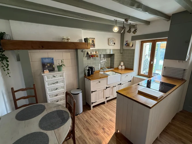 Auv 1232: Cosy, Habitable Cottage 3 km from Pionsat, 350 m² photo 2