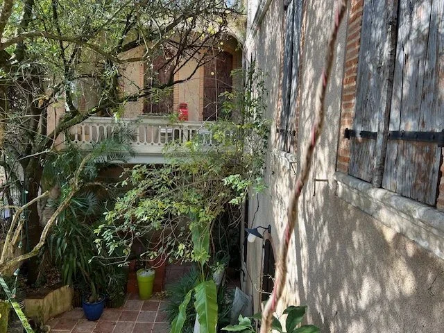 18th-Century Bourgeois House in Beaumont-De-Llomagne photo 2