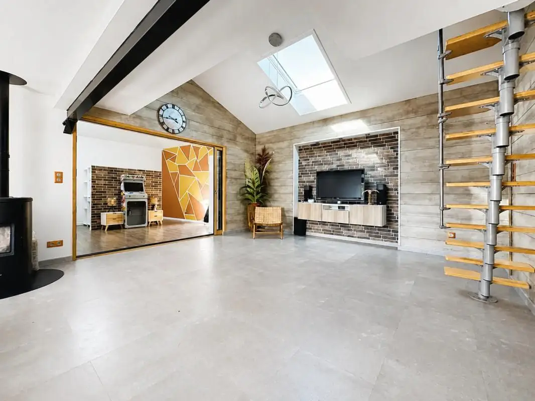House for sale in Paulx — 3 bedrooms, 120 m² photo 4