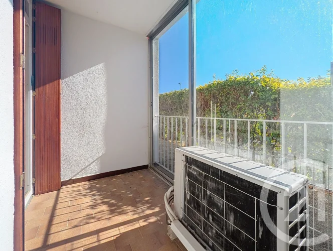 Beziers - Sought-after Neighborhood Injalbert Near Arenes - Spacious T3 Apartment with Easy Parking and Veranda/Loggia photo 2
