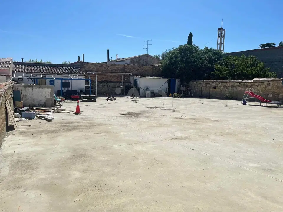 Cortijo in Lanaja, Huesca province photo 3