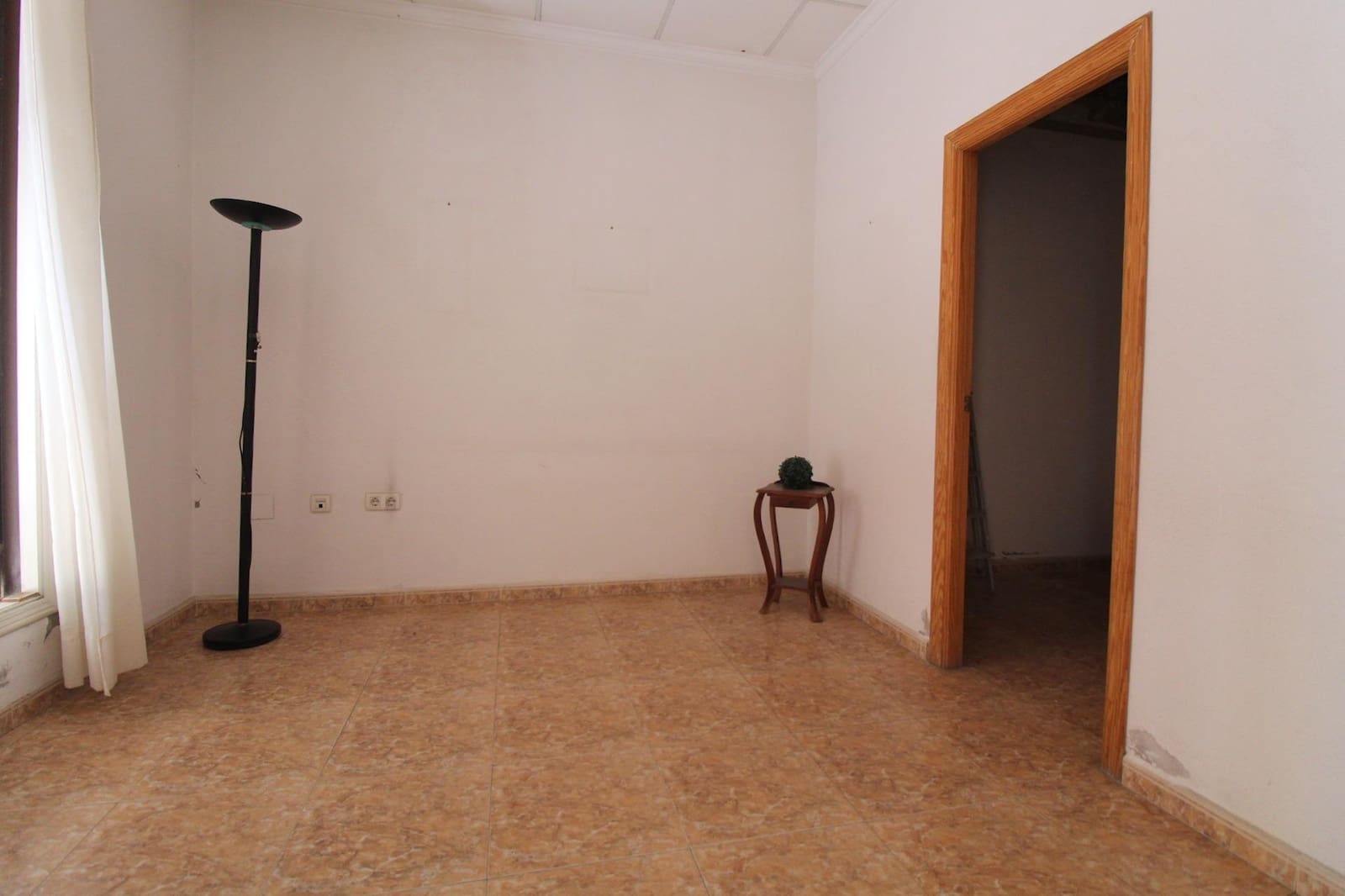 Townhouse for sale in Centro - Muelle Pesquero, Torrevieja, Alicante photo 3