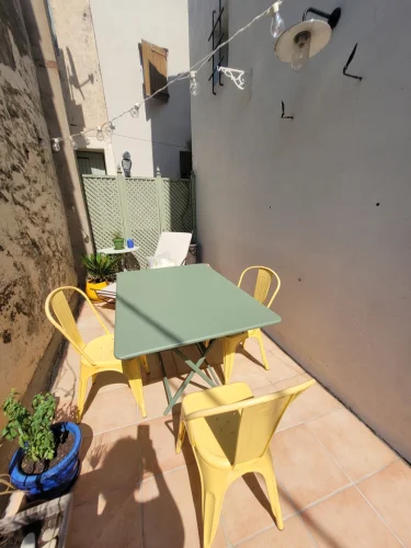 A Charming Sunny Village House with a Garage, Terraces and a Balcony. photo 4