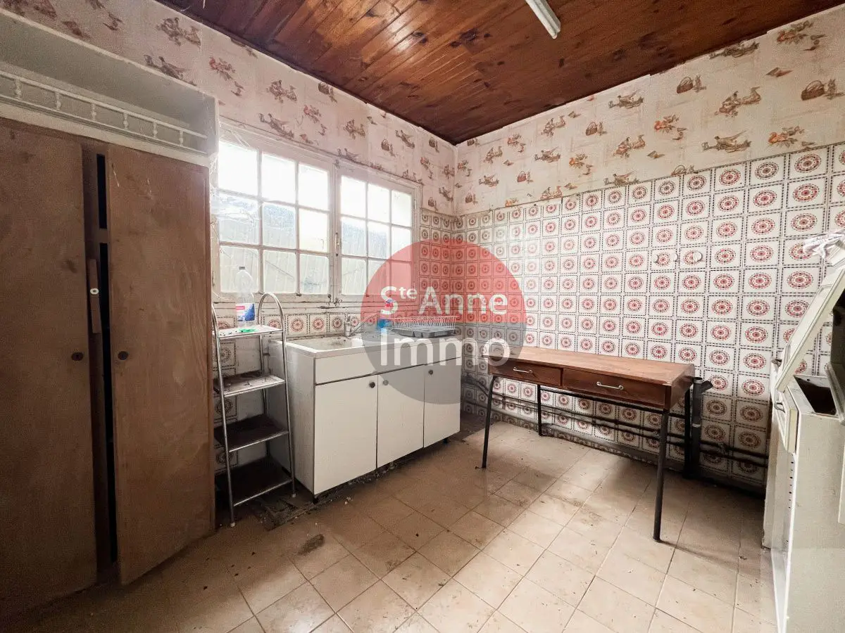 House for sale in Estrees Deniecourt — 4 bedrooms, 300 m² photo 4