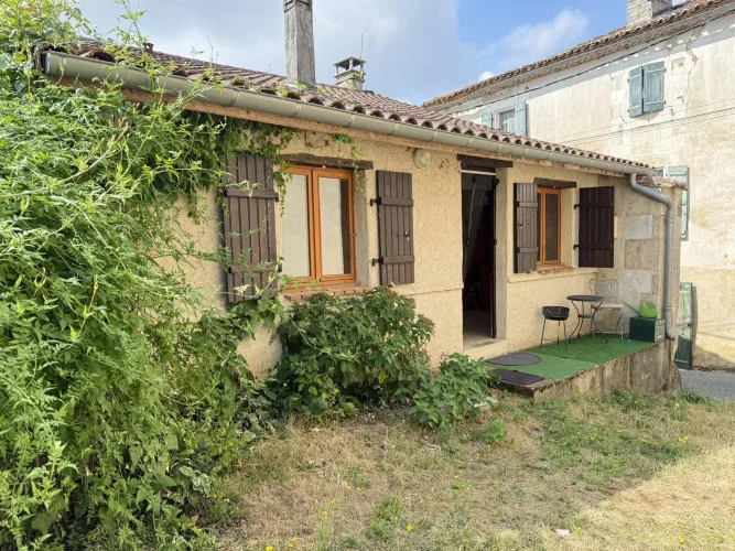 Village House with Two Apartments photo 2