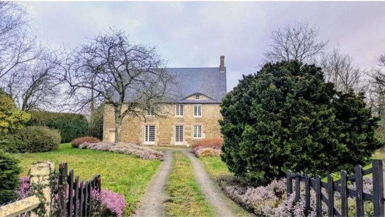 4 Bed House, Landelles-Et-Coupigny, Calvados