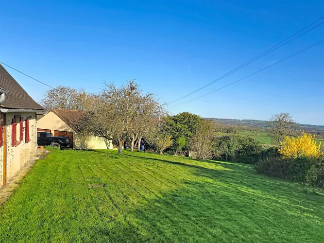 Single-Storey House with Countryside Views between Sancerre and Sologne photo 3