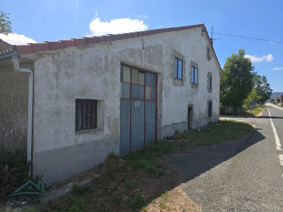 Villa in Valle De Valdebezana, Burgos province photo 4