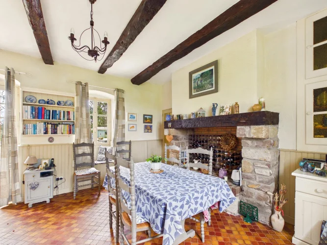 House for Sale in a Quiet Location Near Monestiés – Property with 5,000 m² of Land, no Close Neighbours photo 3