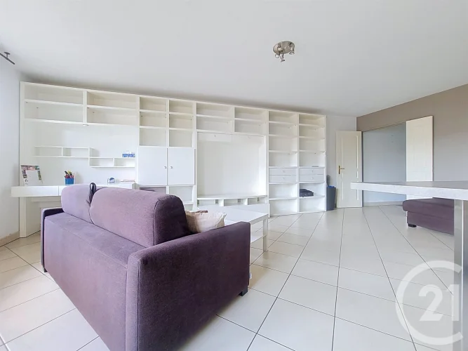 Draguignan Luxury Residence with Elevator | 3-Room Apartment with Balcony and Parking
