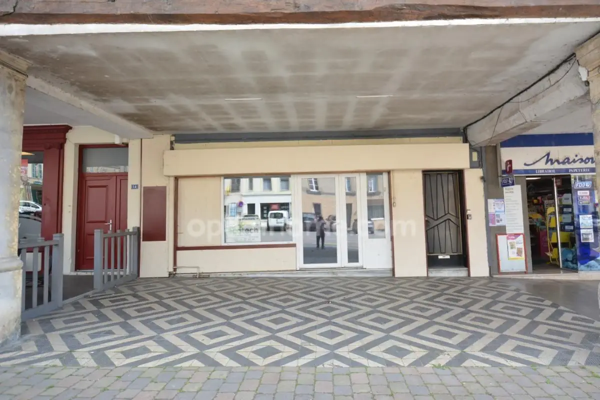 Apartment for sale in Stenay — 4 bedrooms, 270 m² photo 3