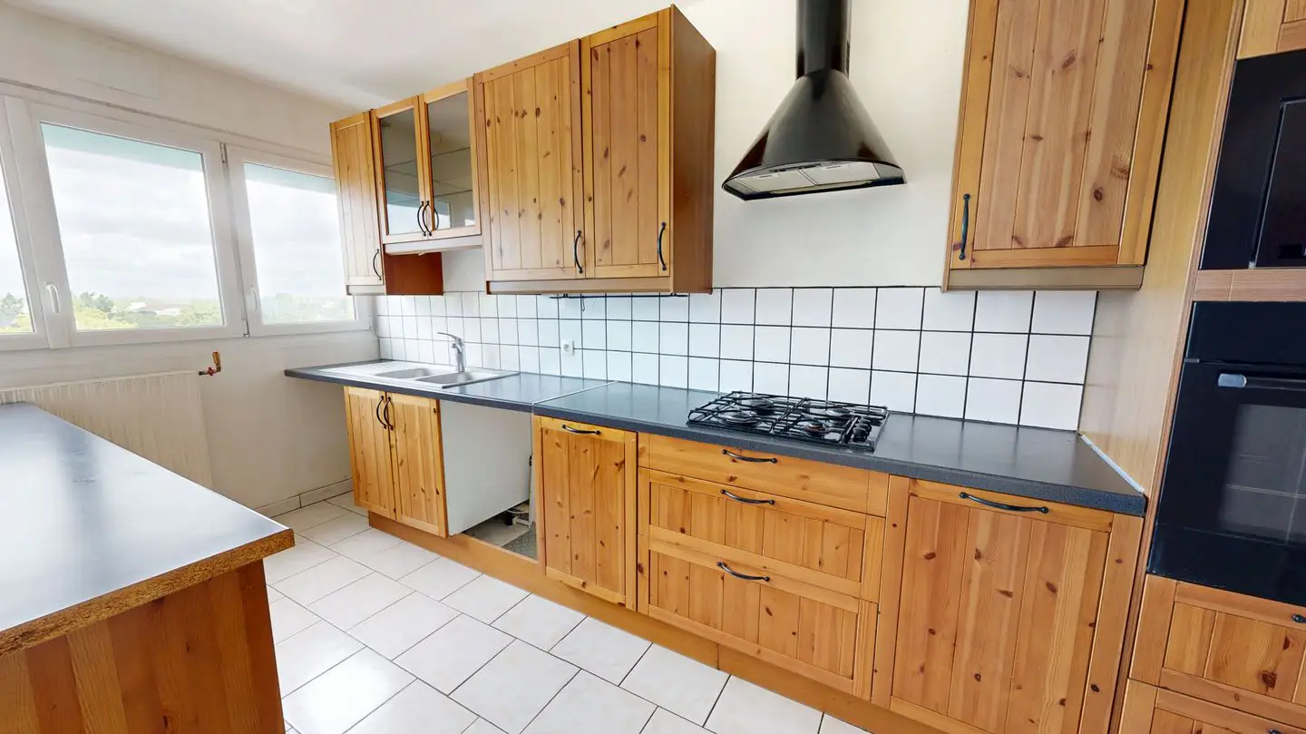 Apartment for sale in Plaisir — 3 bedrooms, 78 m² photo 5