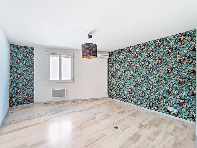 4-Room Apartment of 105 m² photo 3