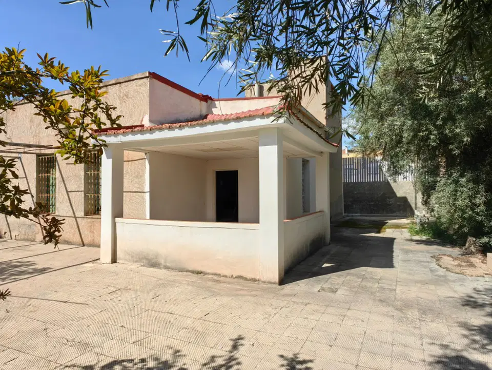 Country house in Elda, Alicante province