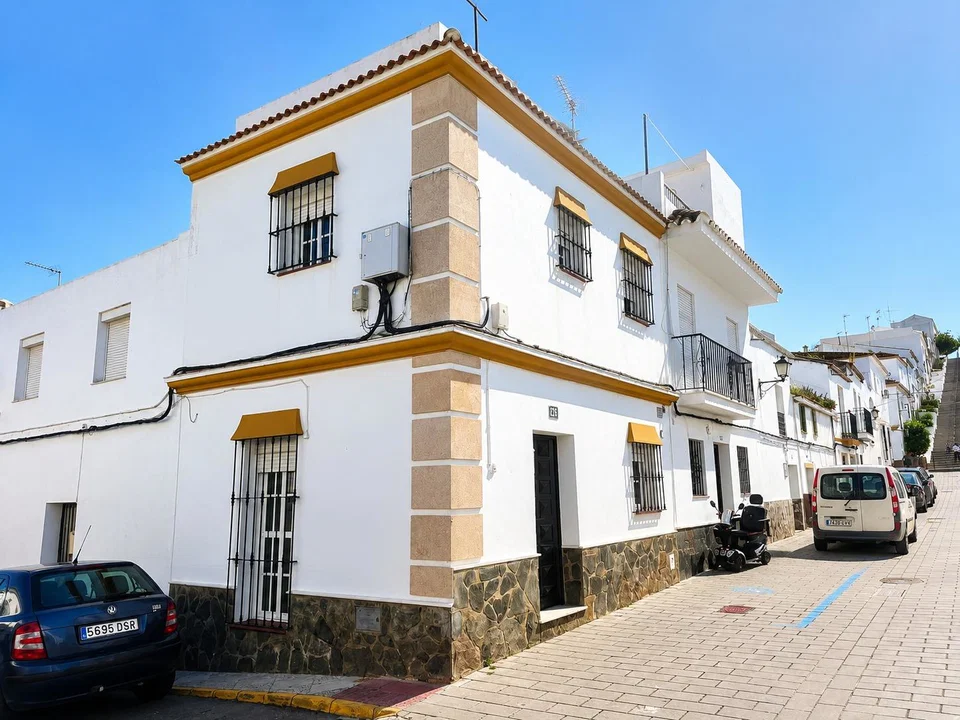 Villa in Algar, Cadiz province