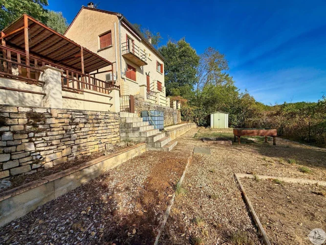 House with a View of the Village photo 2