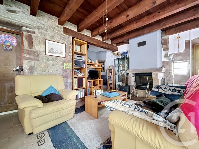 Century 21 Gsm Immo in Lure Presents: this Character-Filled House Full of Charm Located in Quers, of photo 3