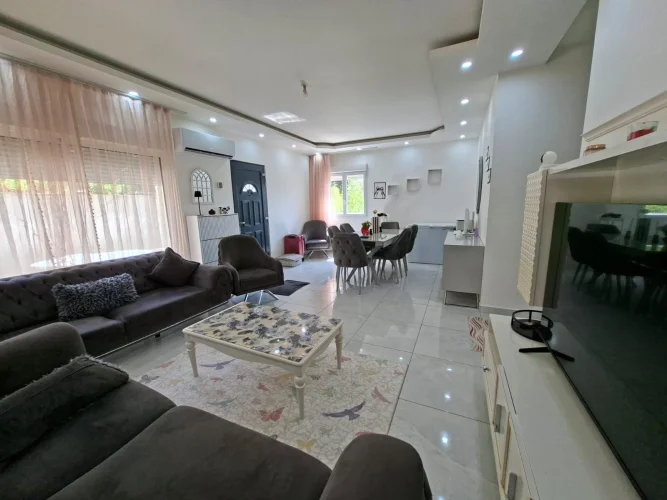 Semi-Detached House Built in 2022 - 2 Bedrooms - 79 m² with Garage - 341 m² Plot - Taradeau photo 5