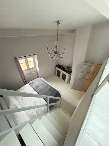 Renovated 3 Story House in the Centre of a Medieval Village photo 3