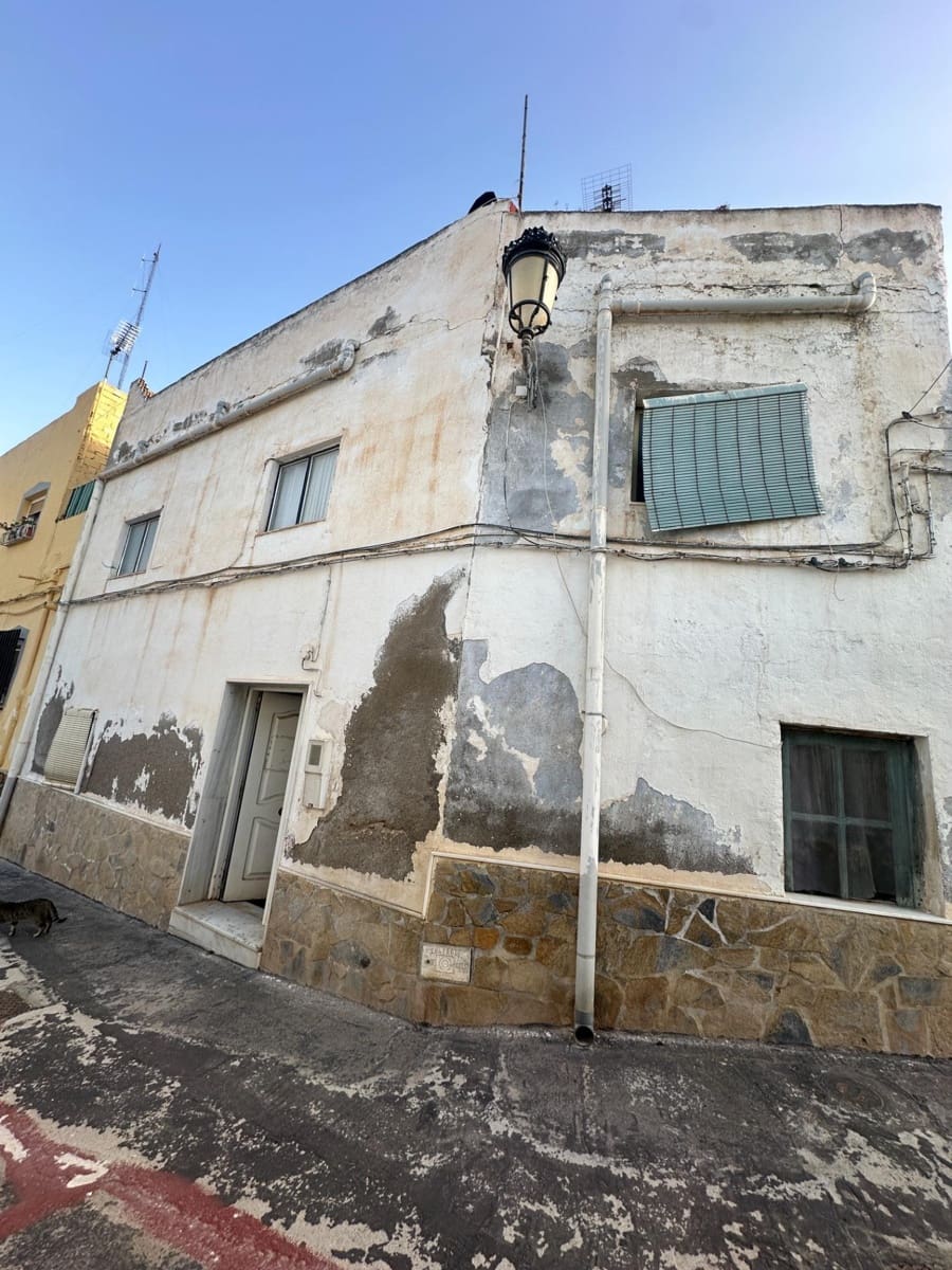 Townhouse for sale in Olula del Río, Almería photo 2