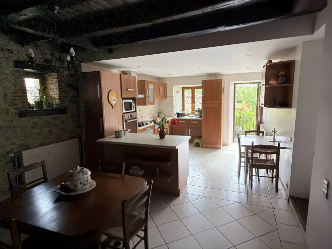 A Property Deep with History with a Valencian Feel on Entry photo 5